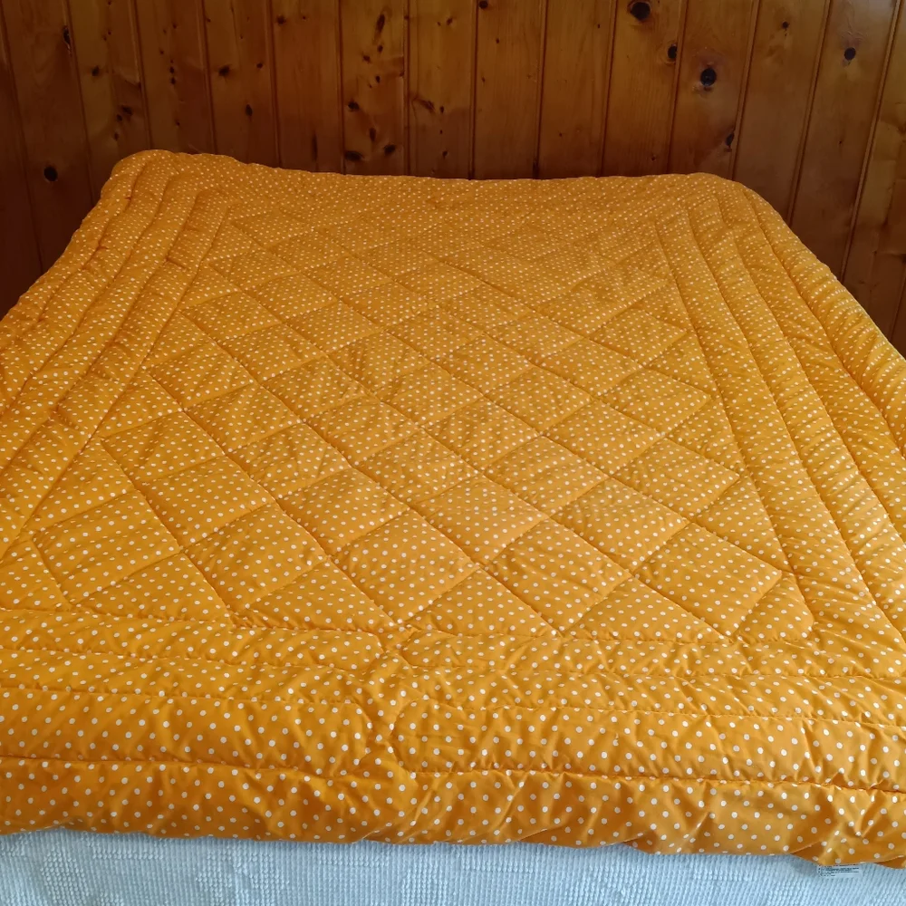 Vintage 70s Fieldcrest Reversible Cotton Twin Orange Yellow Polka Dot Comforter
